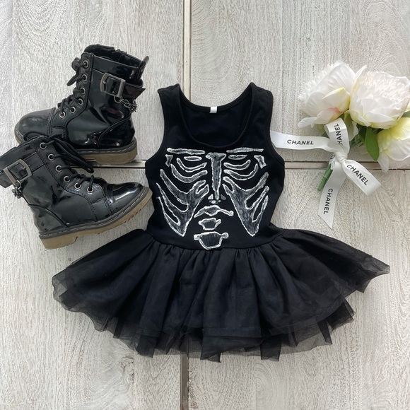 Halloween Outfit 🧸🎀 - Picture 4 of 5